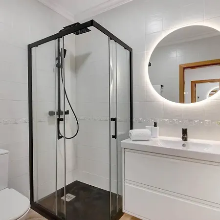 T3 H Hibisco * סנטה לוזיה