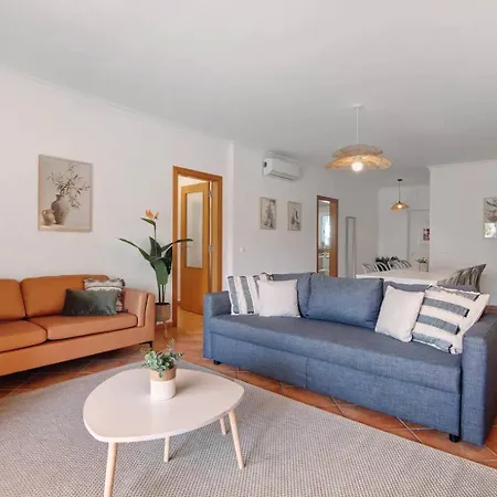 T3 H Hibisco * סנטה לוזיה